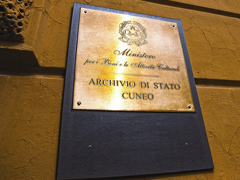 Targa dell'Archivio di Stato di Cuneo